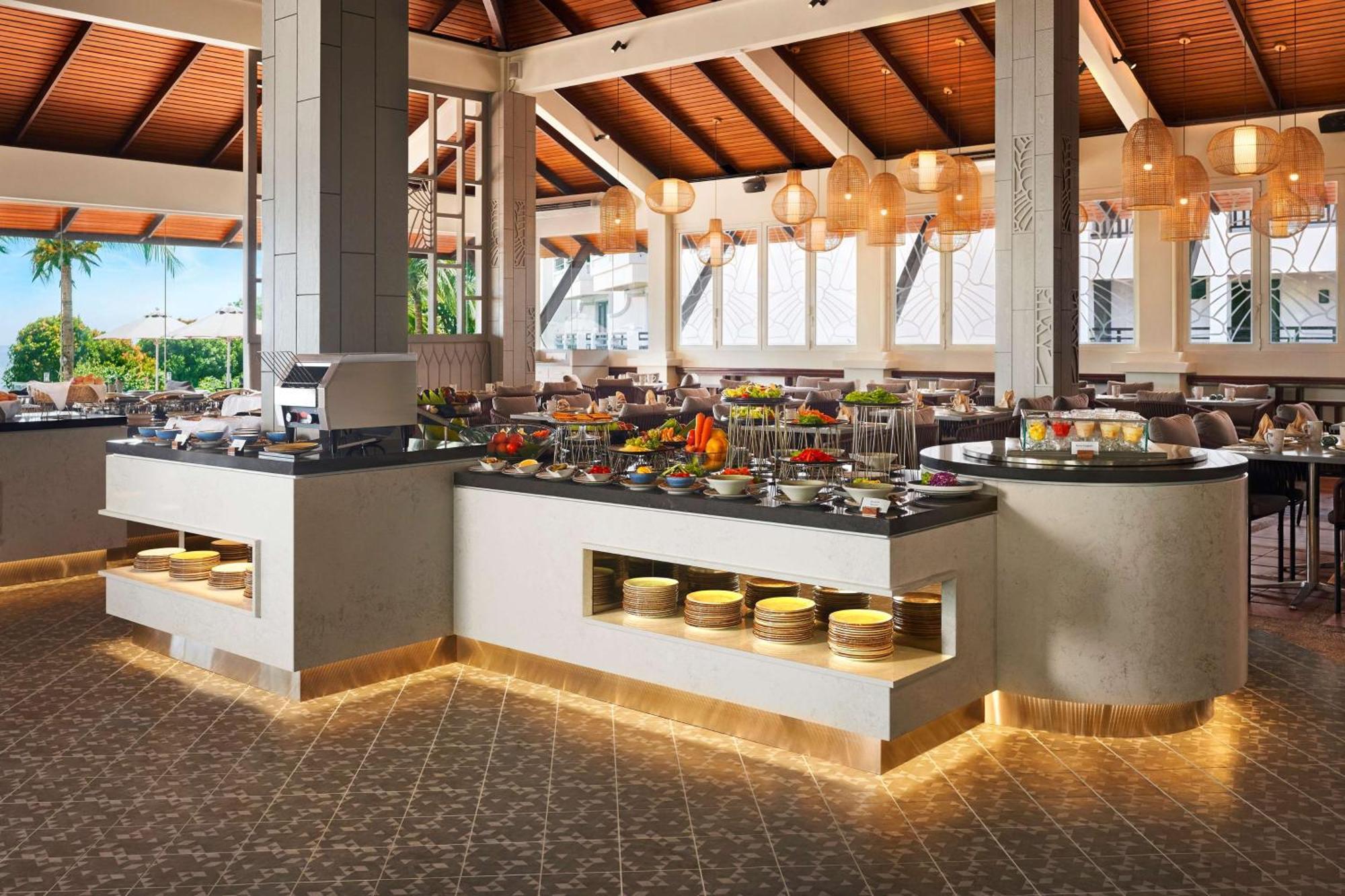 Doubletree By Hilton Damai Laut Hotell Lumut Exteriör bild